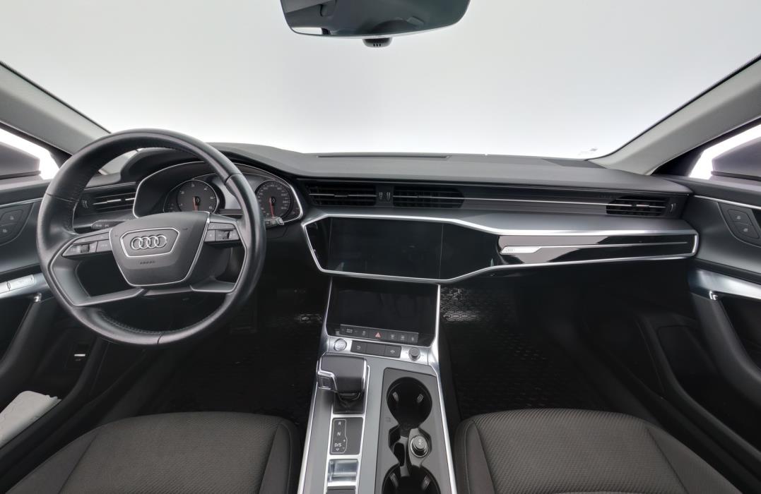 AUDI A6 2019
