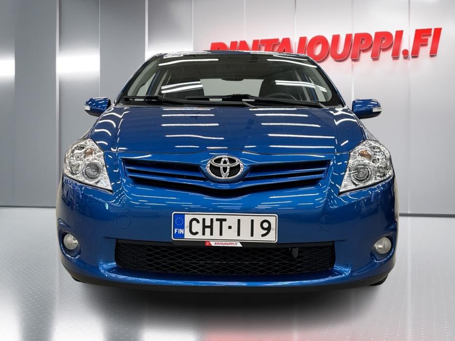 TOYOTA Auris 2010