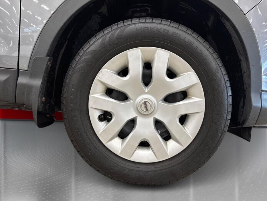 NISSAN Qashqai 2015