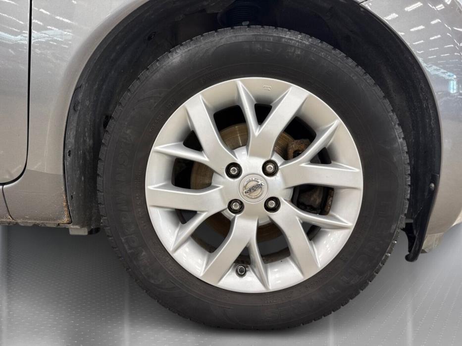 NISSAN Note 2015