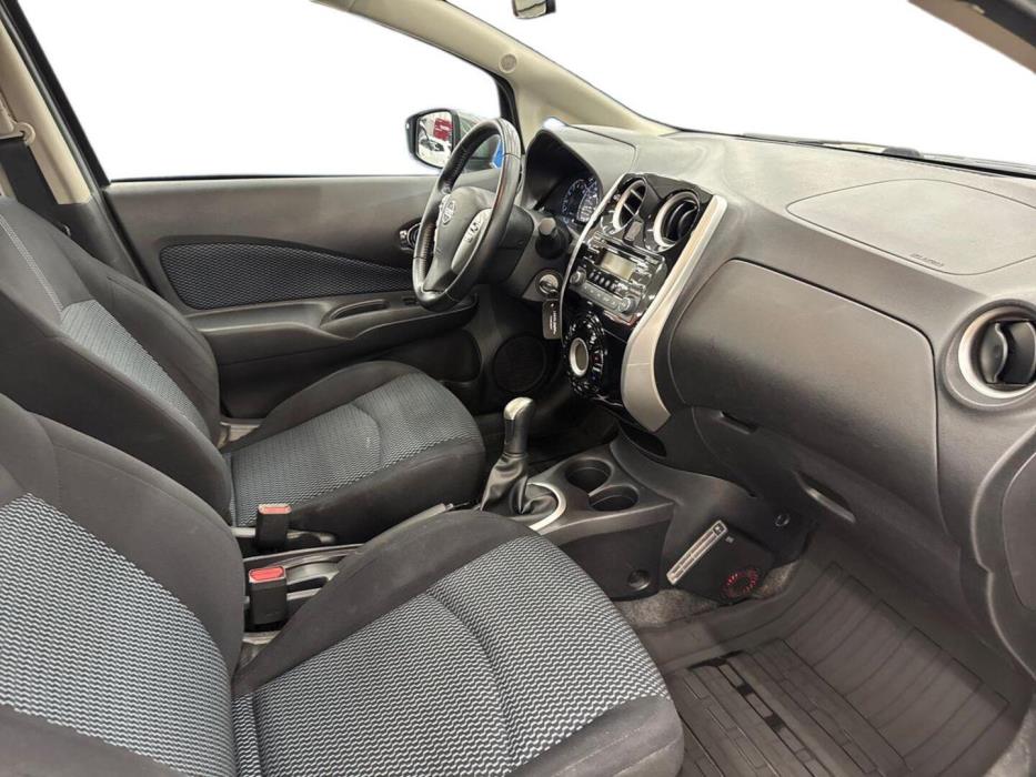 NISSAN Note 2015