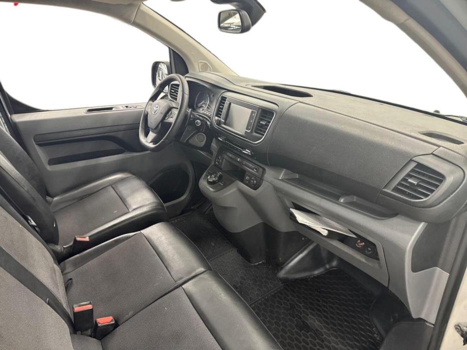 TOYOTA Proace 2018