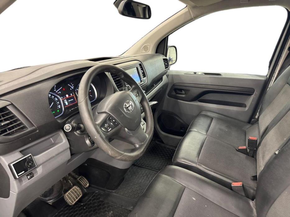TOYOTA Proace 2018