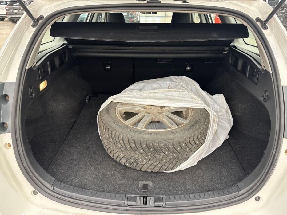 TOYOTA Auris 2017