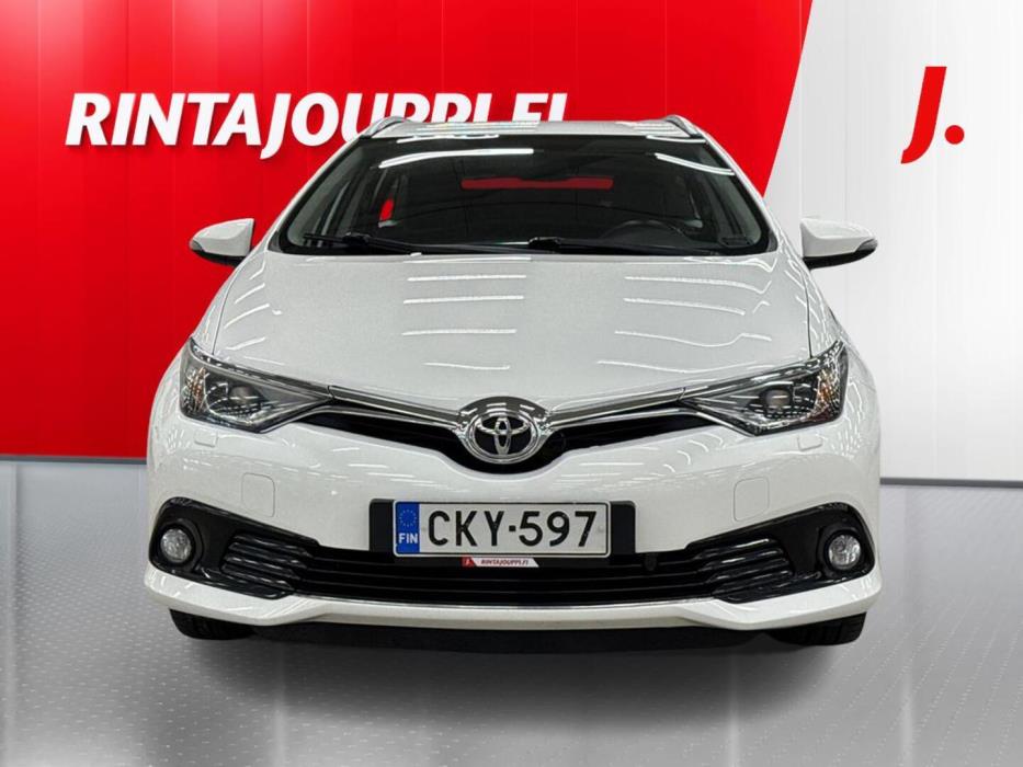 TOYOTA Auris 2017