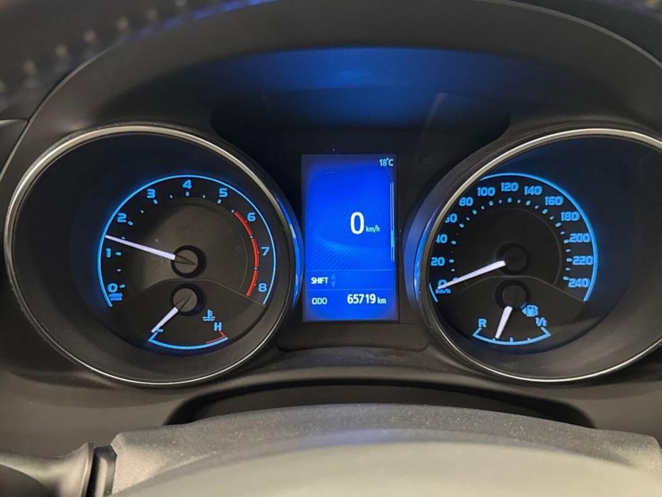 TOYOTA Auris 2017
