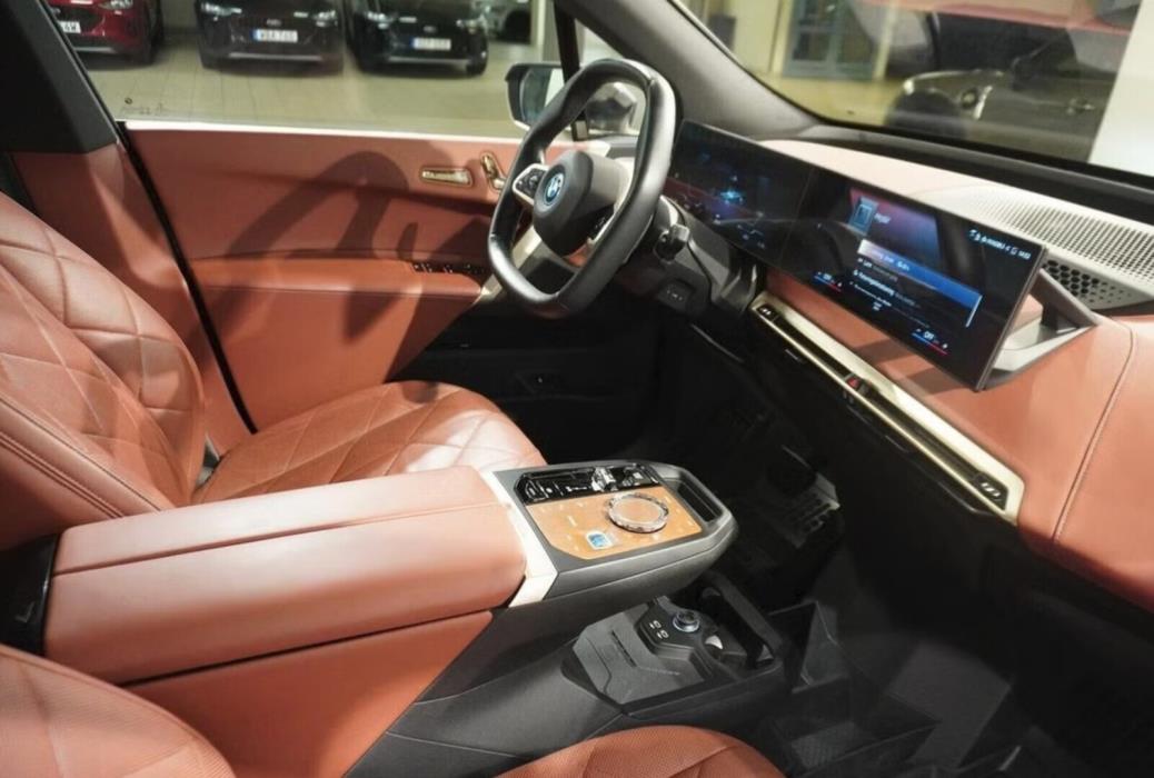 BMW IX M60 2023