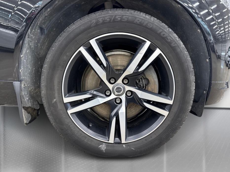 VOLVO XC60 2018