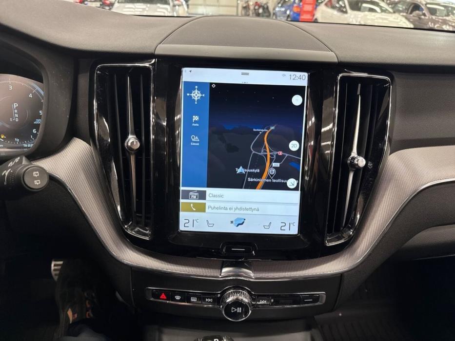 VOLVO XC60 2018