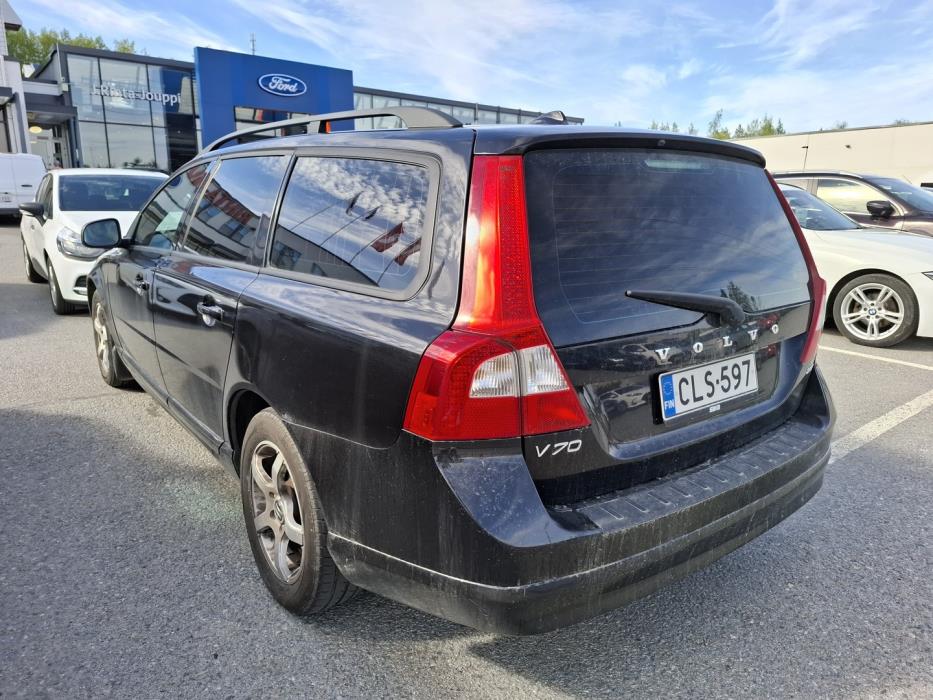 VOLVO V70 2009