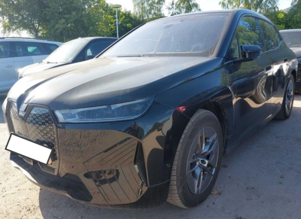 BMW iX 2022