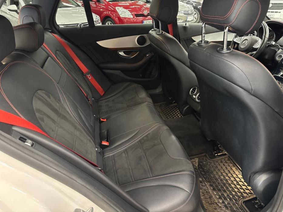 MERCEDES-BENZ C 2016