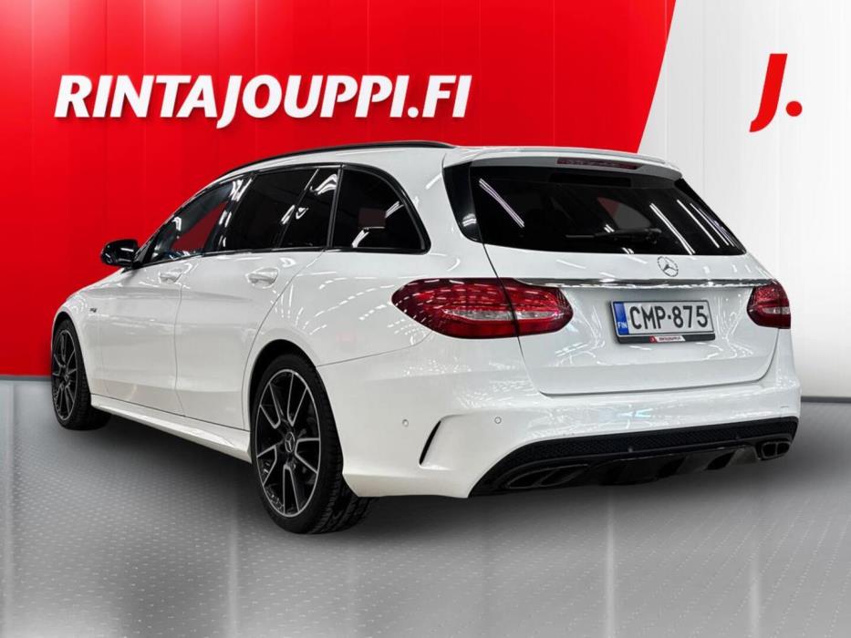 MERCEDES-BENZ C 2016