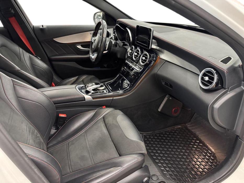 MERCEDES-BENZ C 2016