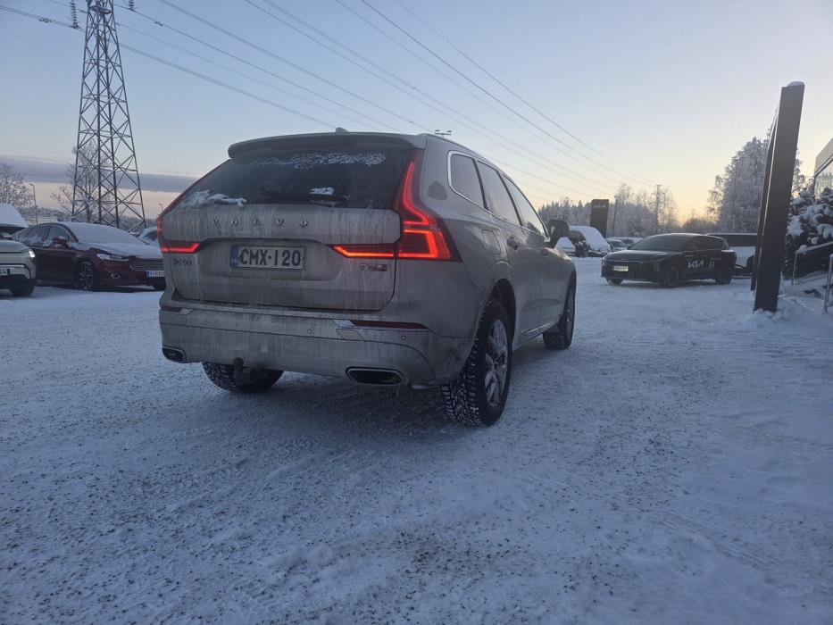 VOLVO XC60 2019