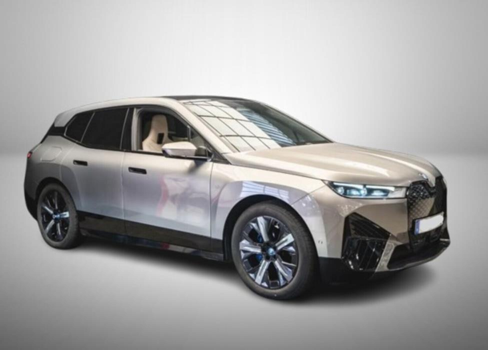 BMW iX 2023