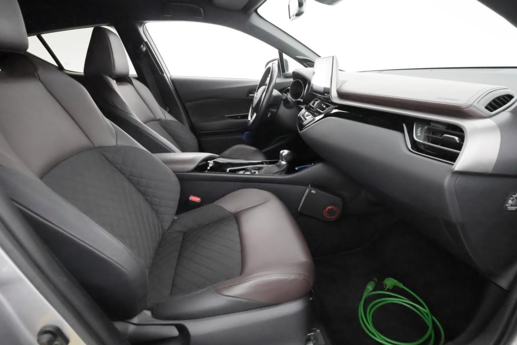 TOYOTA C-HR 2019