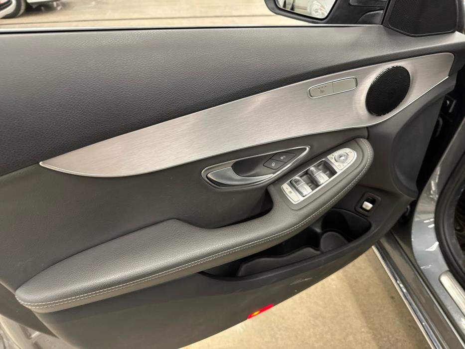 MERCEDES-BENZ C 2019