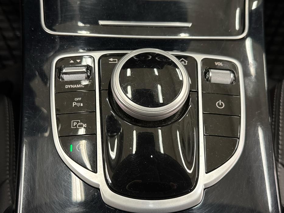 MERCEDES-BENZ C 2019