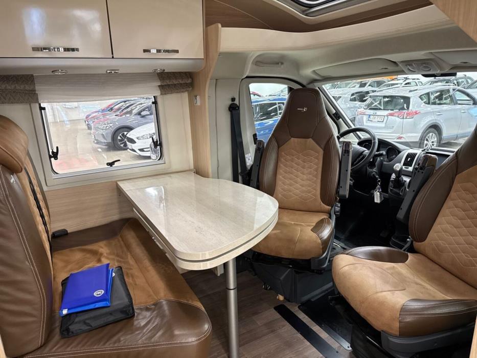 BÜRSTNER Nexxo time T690G 2019