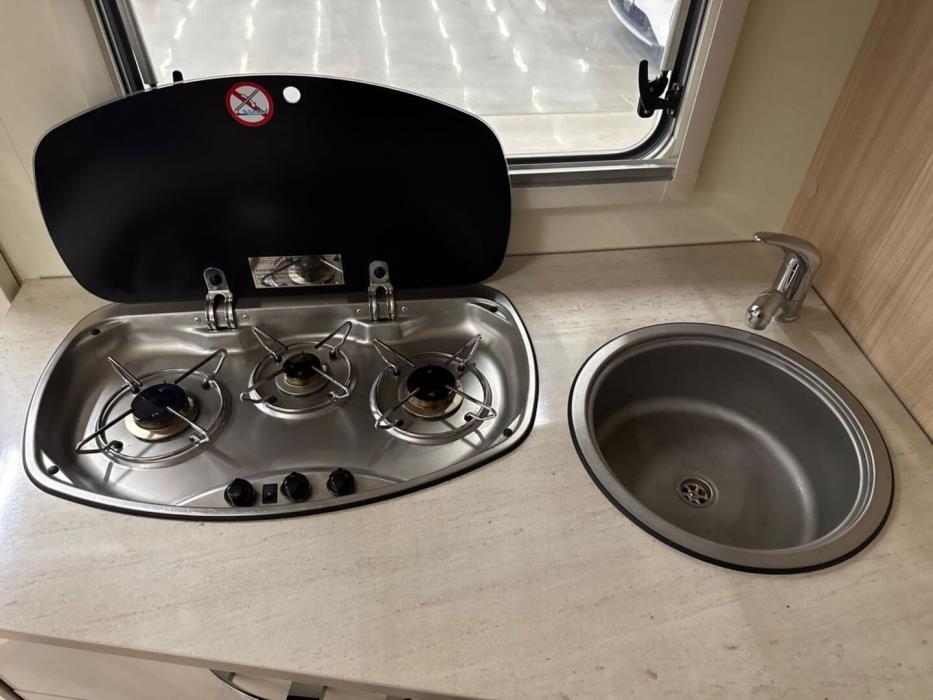 BÜRSTNER Nexxo time T690G 2019