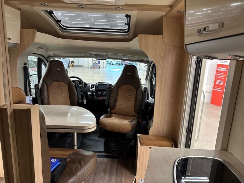 BÜRSTNER Nexxo time T690G 2019
