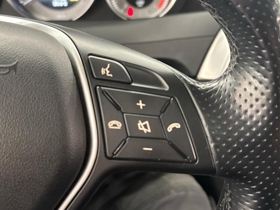 MERCEDES-BENZ C 2014