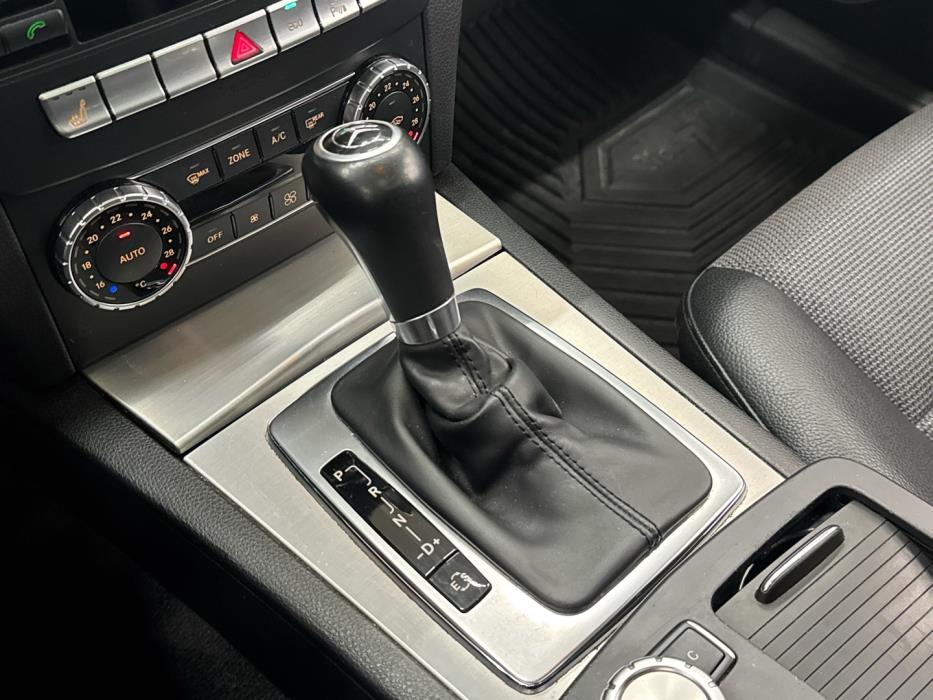 MERCEDES-BENZ C 2014