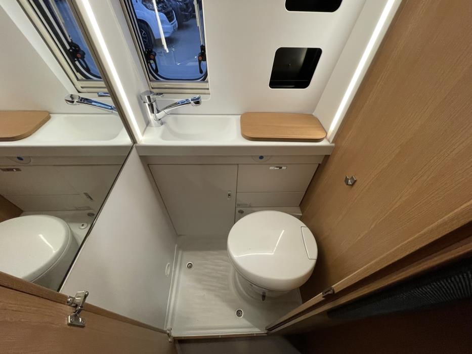 WEINSBERG Carabus 600 ME 2020