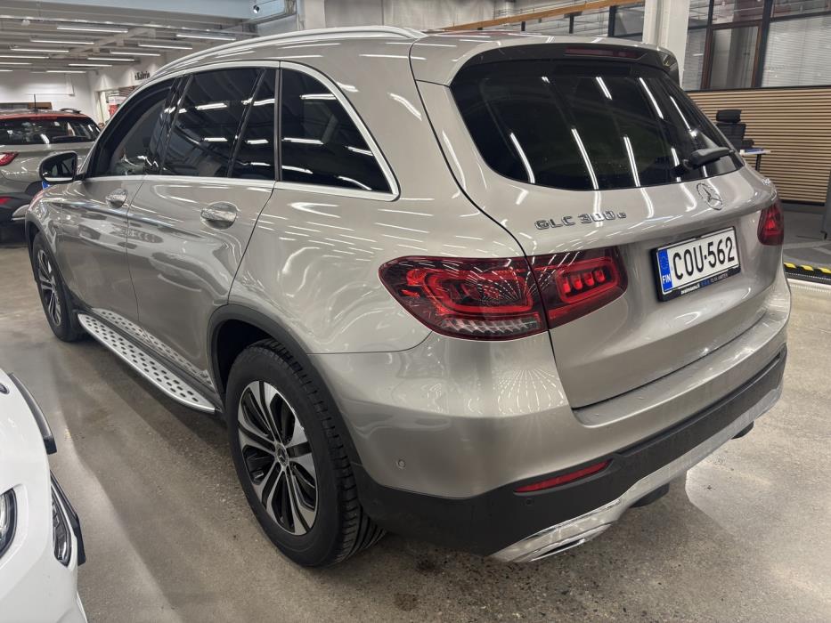 MERCEDES-BENZ GLC 2020
