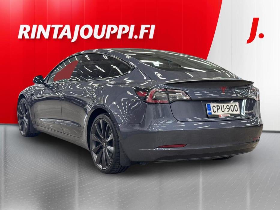 TESLA Model 3 2020