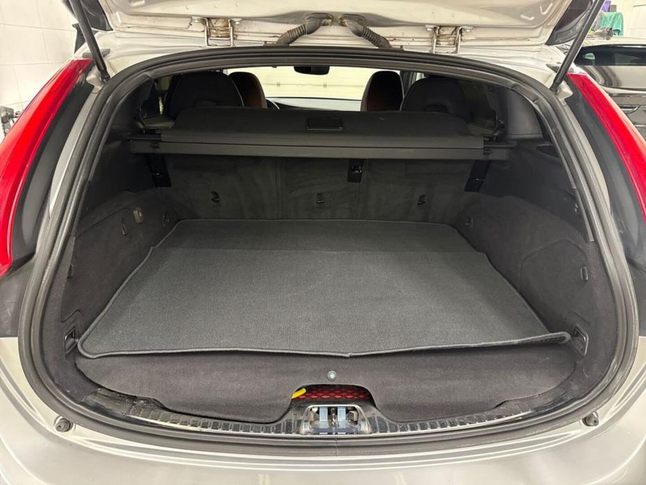 VOLVO V60 2018