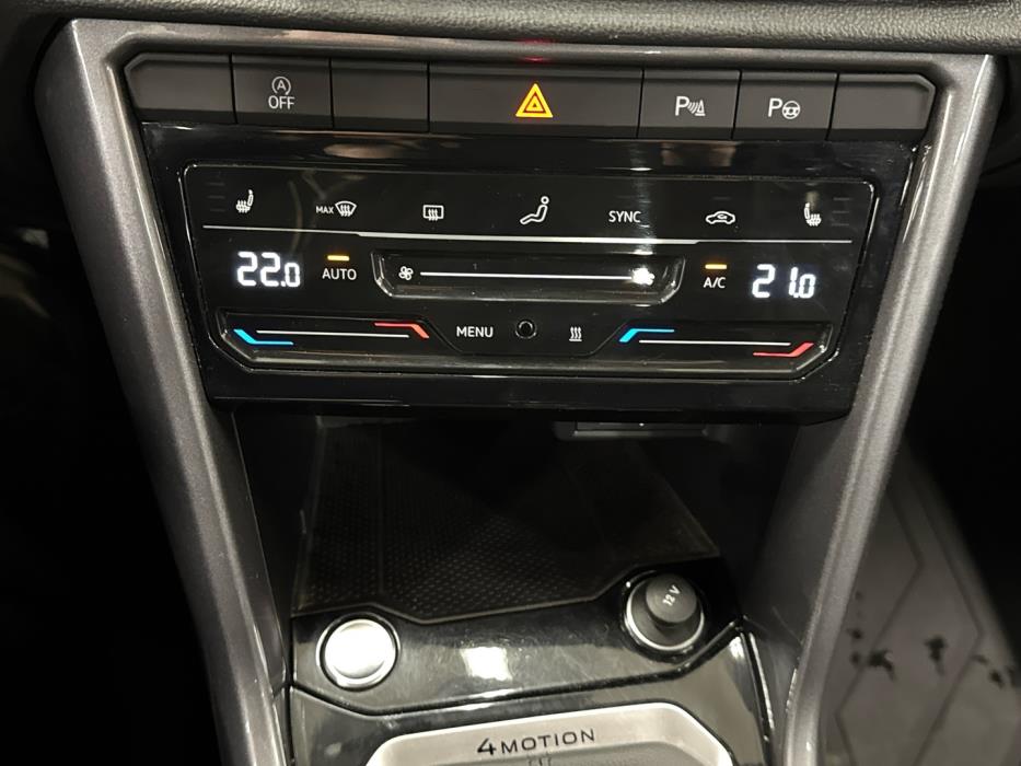 VOLKSWAGEN T-Roc 2023