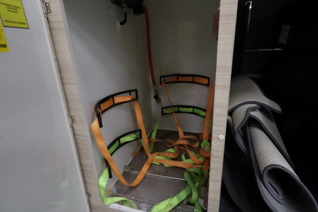 ADRIA TWIN AXESS 640 SL 2024