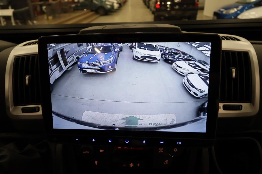 ADRIA TWIN AXESS 640 SL 2024