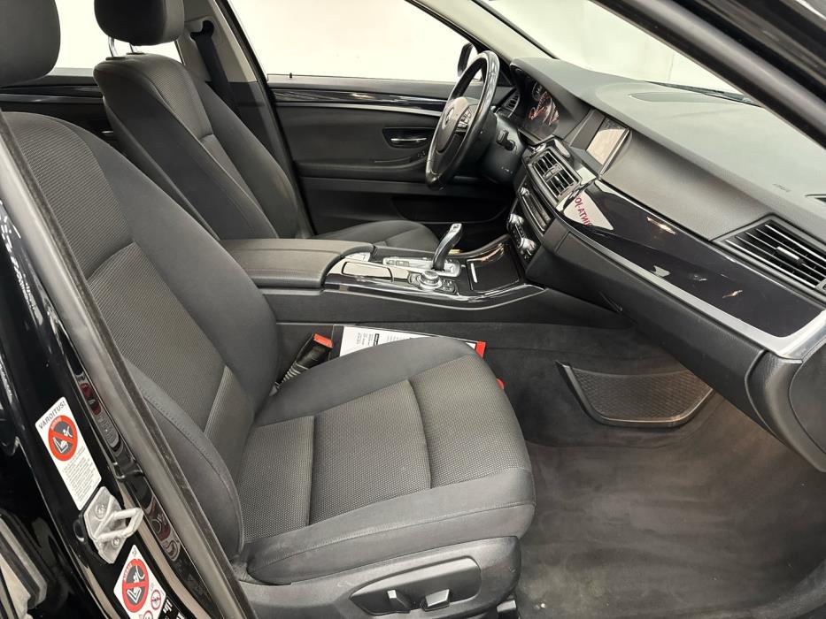 BMW 520 2015