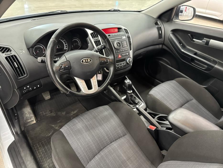 KIA pro_cee'd 2010