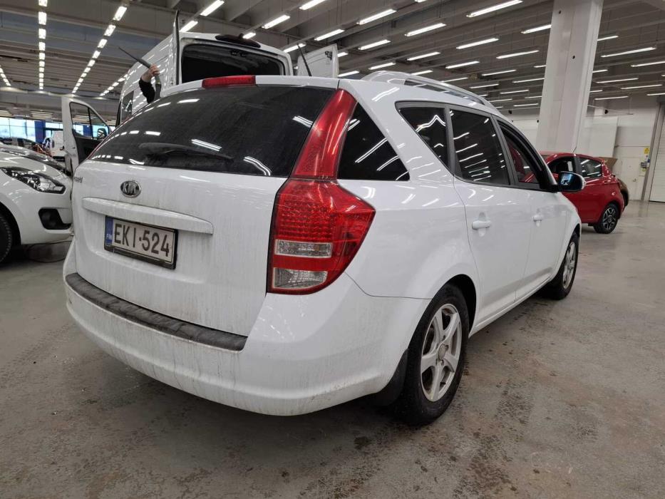KIA cee'd 2010