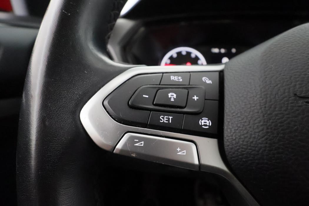 VOLKSWAGEN T-Cross 2019