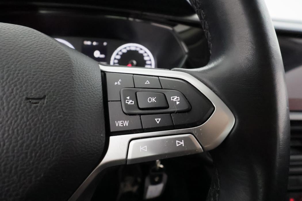 VOLKSWAGEN T-Cross 2019