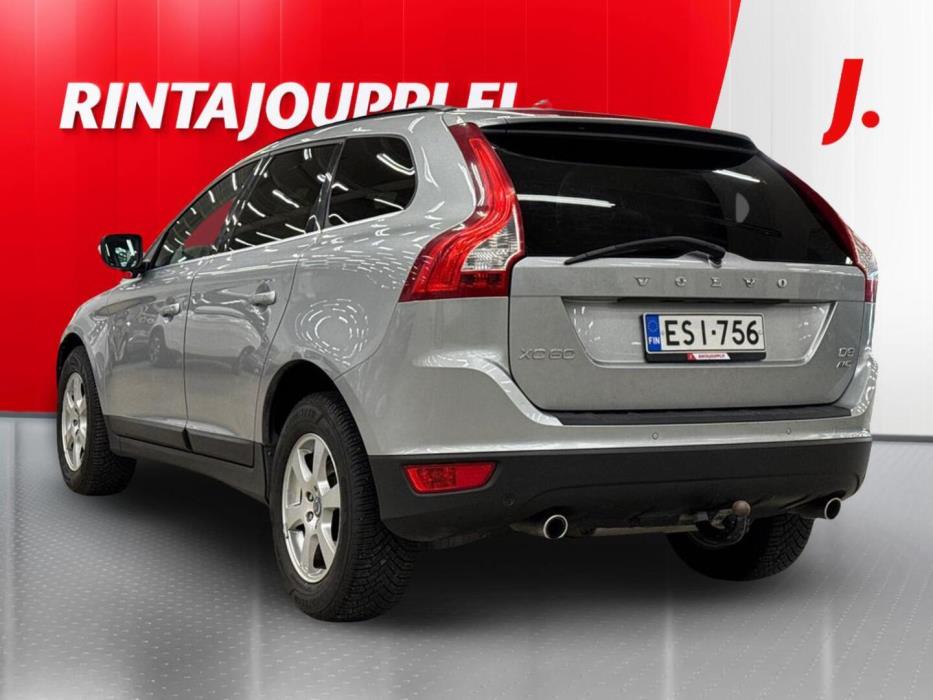 VOLVO XC60 2011