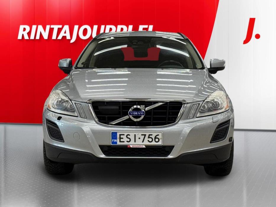 VOLVO XC60 2011