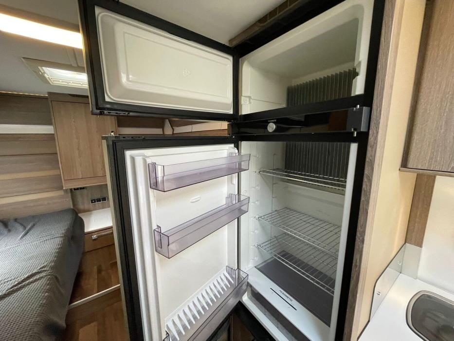 KABE Travel Master 740 LB 2021