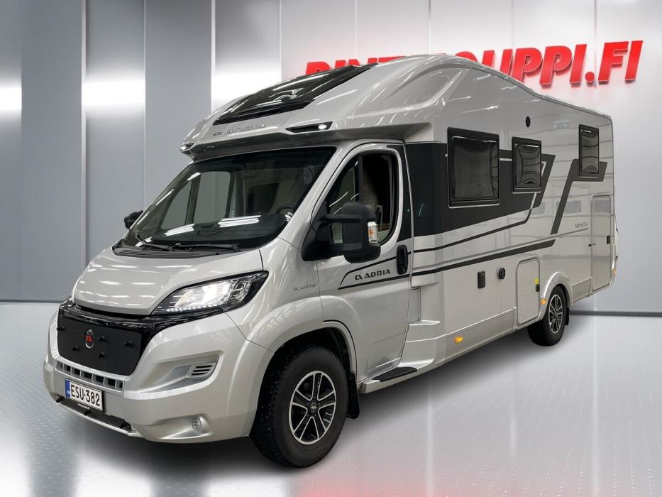 ADRIA Matrix Supreme 670 SL 2021