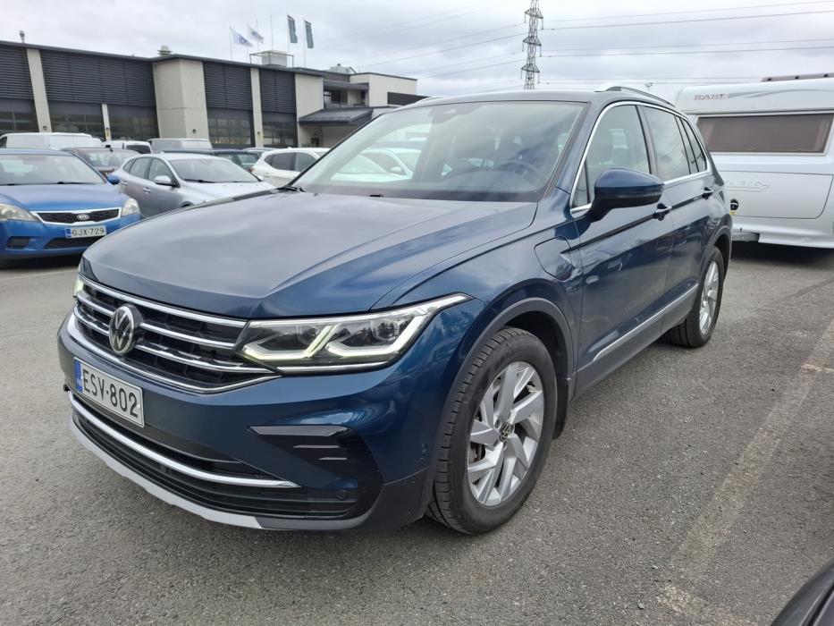 VOLKSWAGEN Tiguan 2021