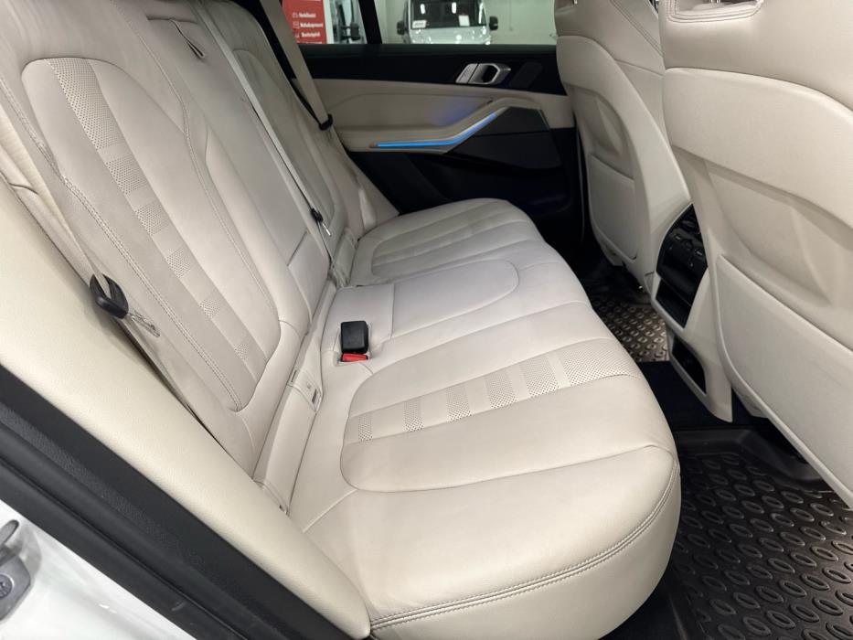 BMW X5 2021
