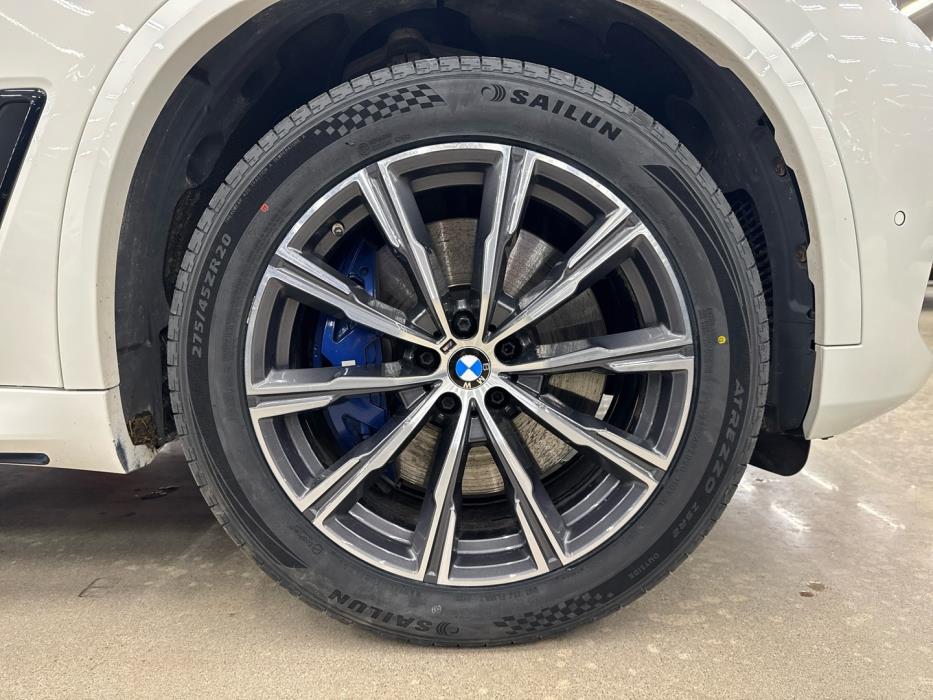 BMW X5 2021