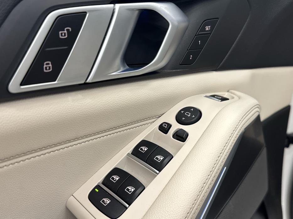 BMW X5 2021