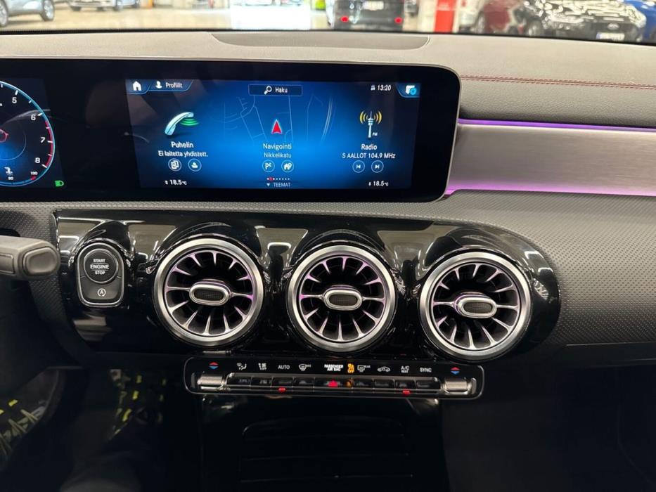 MERCEDES-BENZ CLA 2020