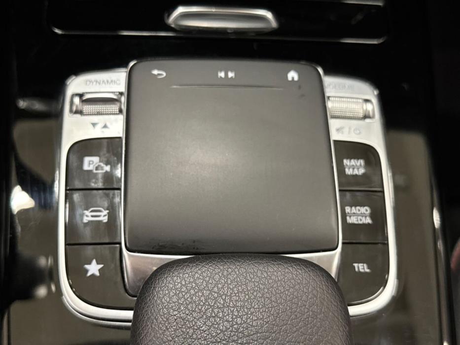 MERCEDES-BENZ CLA 2020